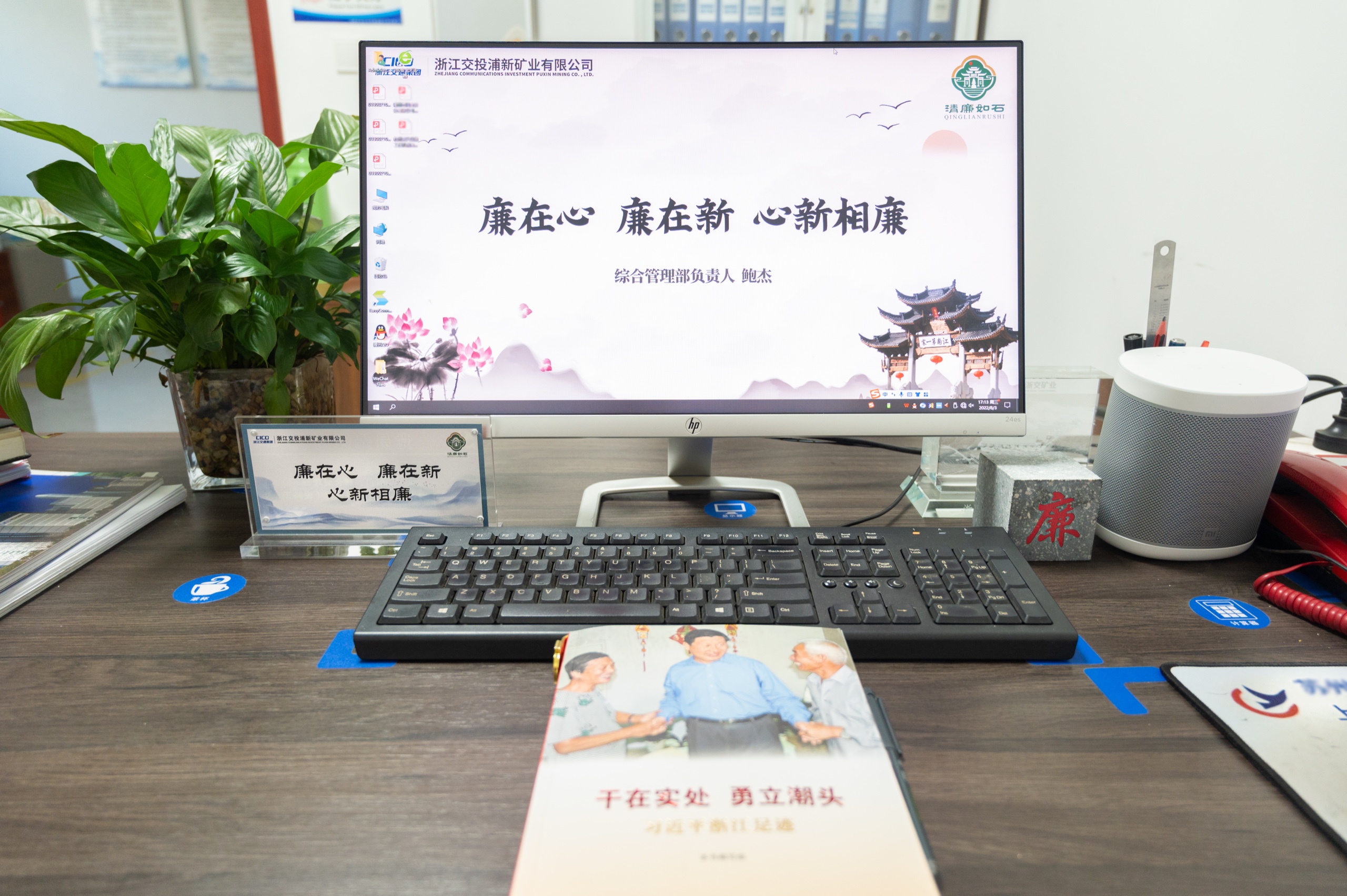 71004a2423a77cfa1ae61d08973348a1.jpg 71004a2423a77cfa1ae61d08973348a1.jpg