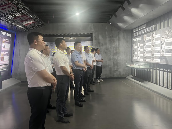 09342cf0d73cbb91cf81b7e0eeb55569.jpg 警示教育2(1)222.jpg