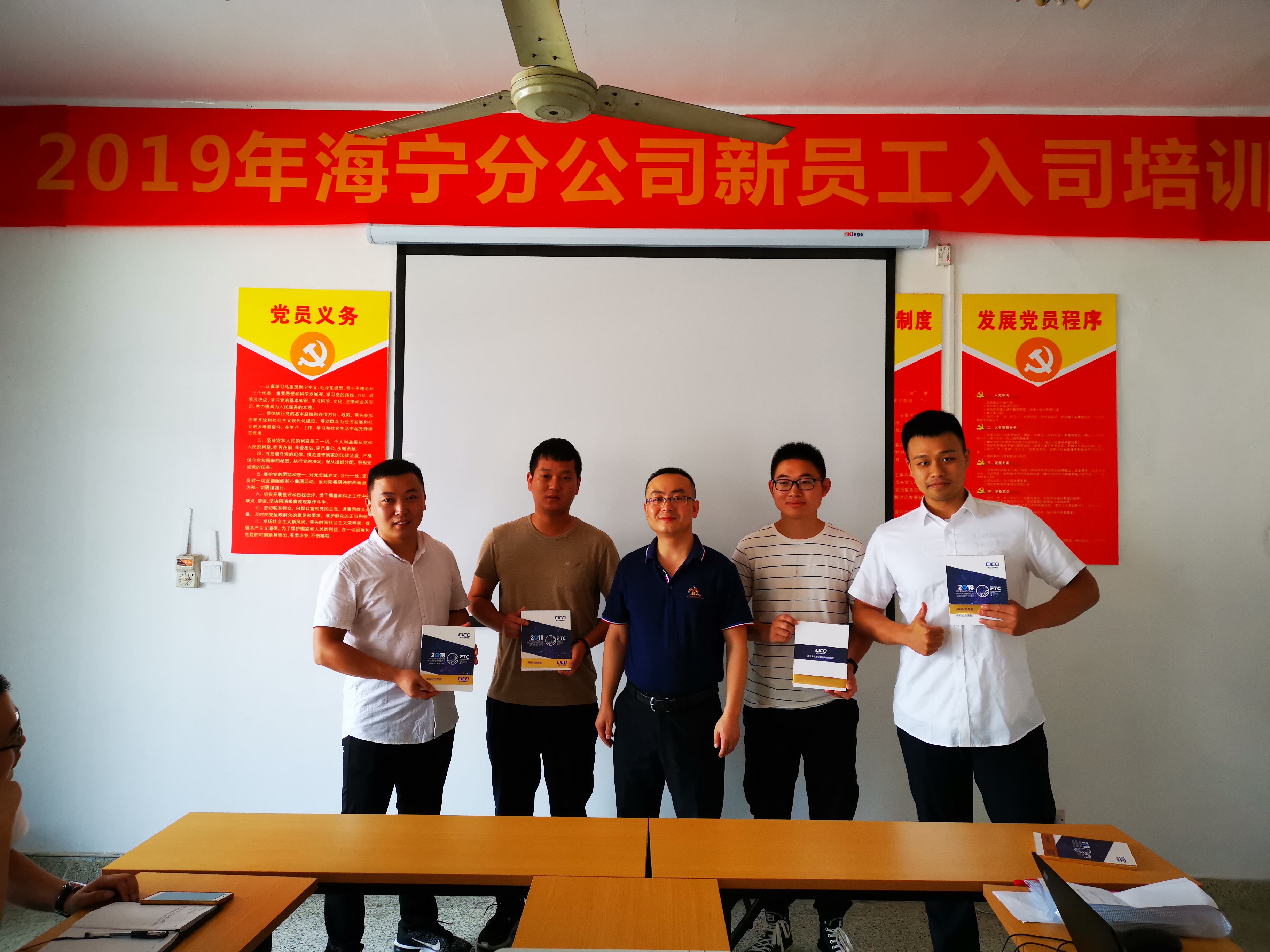 caaf7b601727aea0a28babc4e725d033.jpg caaf7b601727aea0a28babc4e725d033.jpg