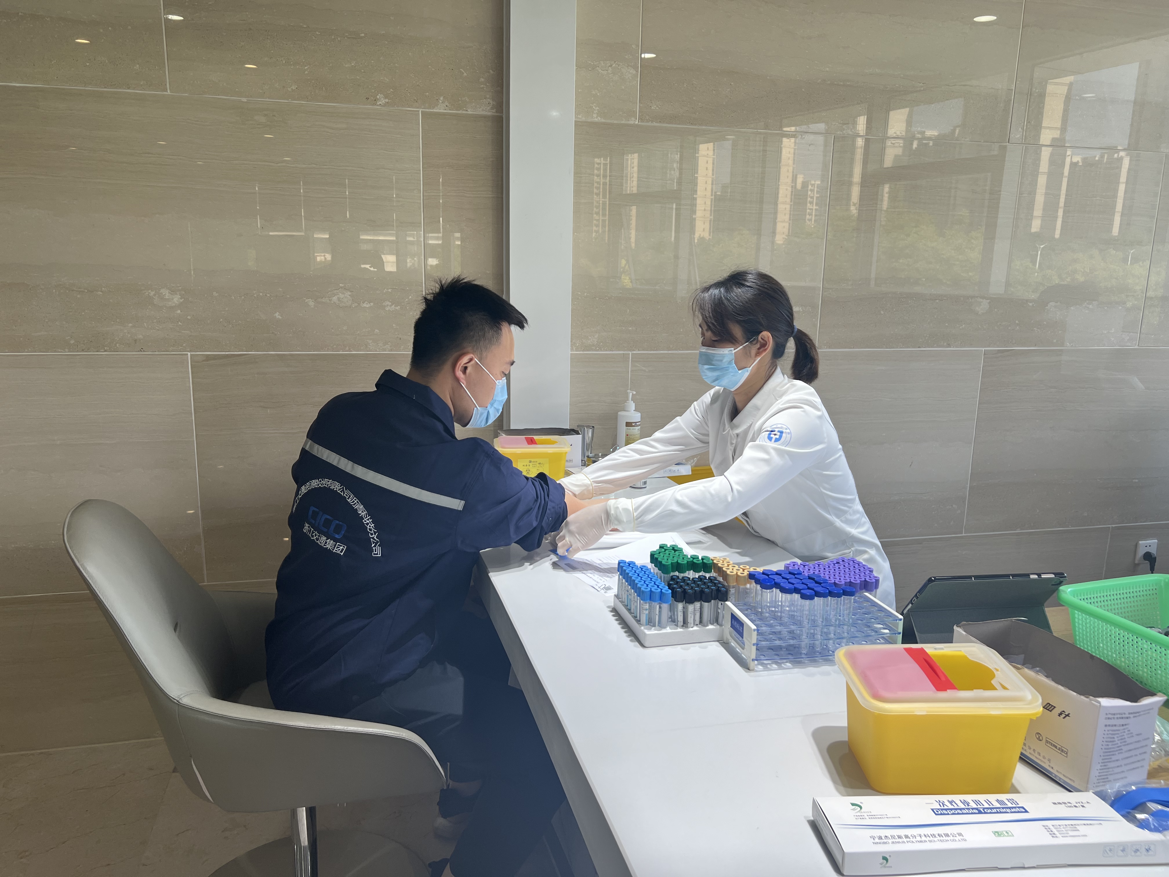 accc52a7797576c46ae1c88e1ca0e182.jpg